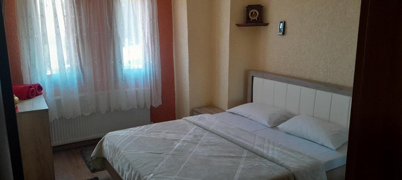 Artemis Home Pétra Exteriör bild